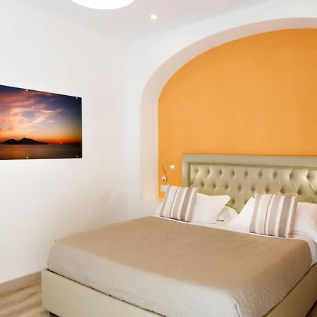 Sorrento Comfort Rooms con piscina-2