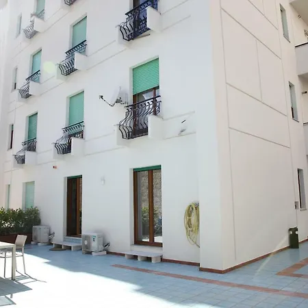 Sorrento Coast Suites B&B-2