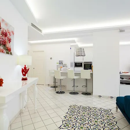 Matilde Home-2