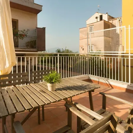 Cozy Sorrento Studio-3
