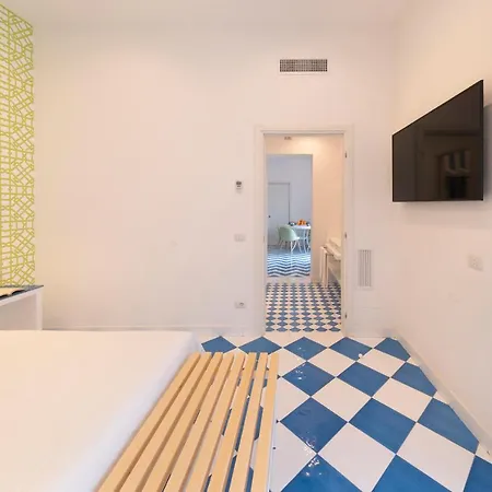 Sorrentovibes - Luxury Four Bedroom Home-3