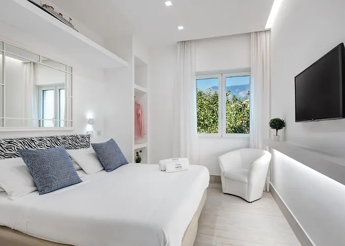Total White Home Sorrento che accetta animali