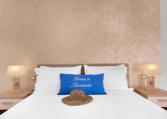 Torna A Surriento Suites Sorrento che accetta animali
