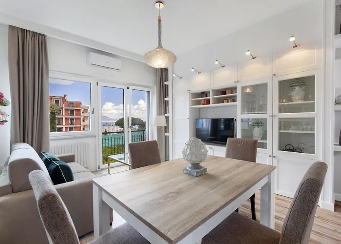 Amore Rentals - Bed And Breakfast Sorrento 7 Flat acceptant les animaux